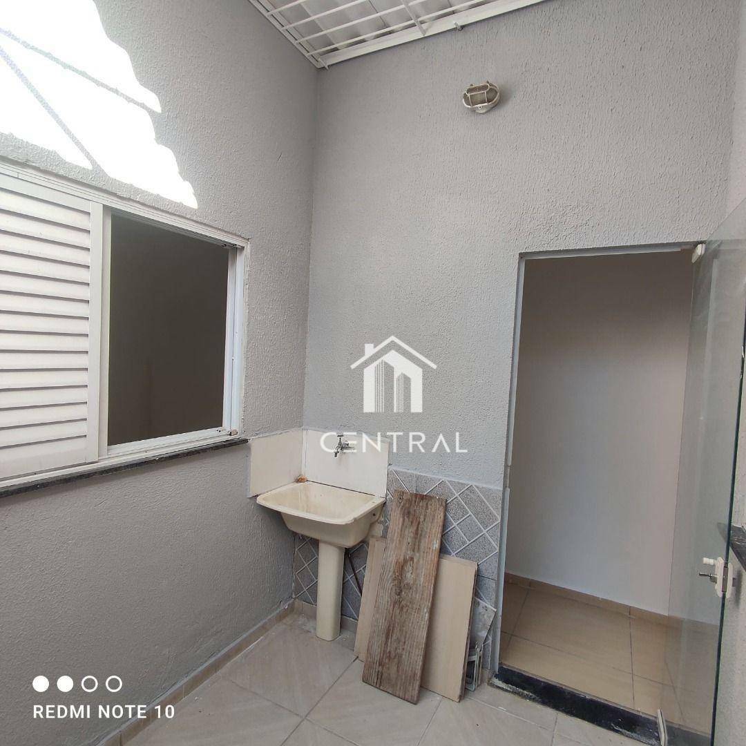 Casa à venda com 2 quartos, 75m² - Foto 22