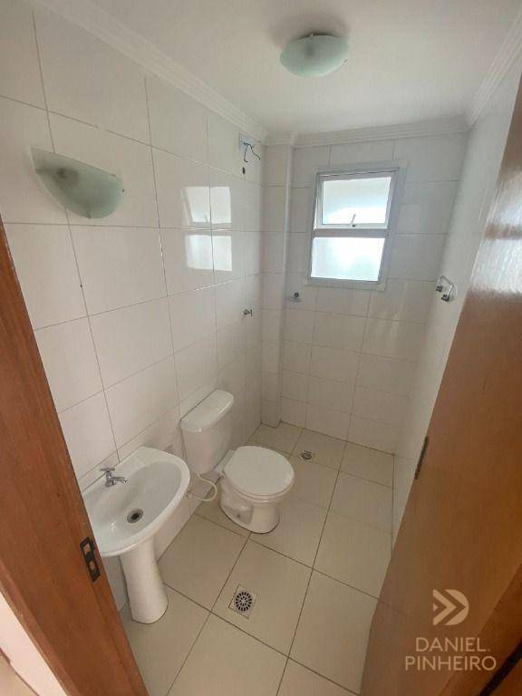 Apartamento à venda com 2 quartos, 62m² - Foto 6