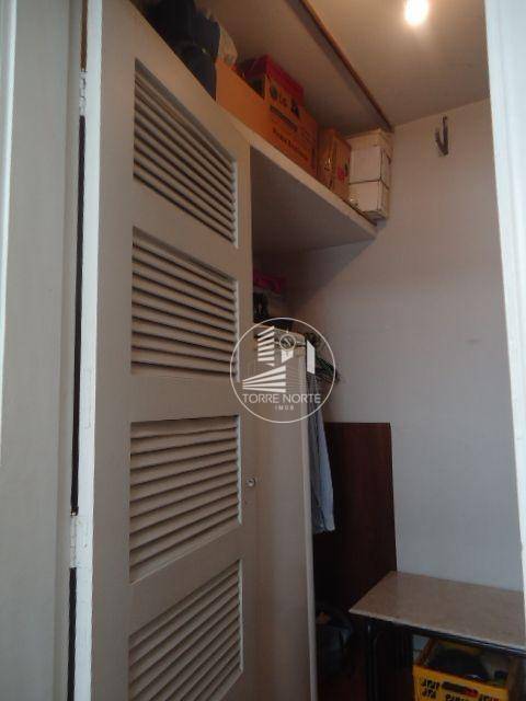 Apartamento à venda com 3 quartos, 167m² - Foto 17