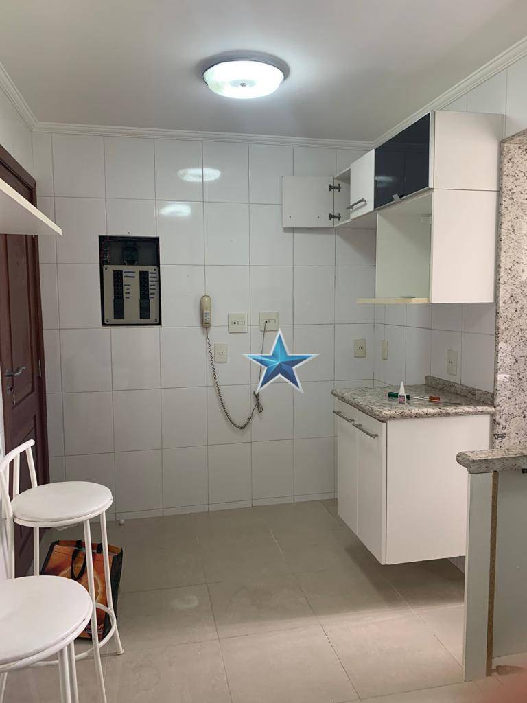 Apartamento à venda com 2 quartos, 68m² - Foto 4