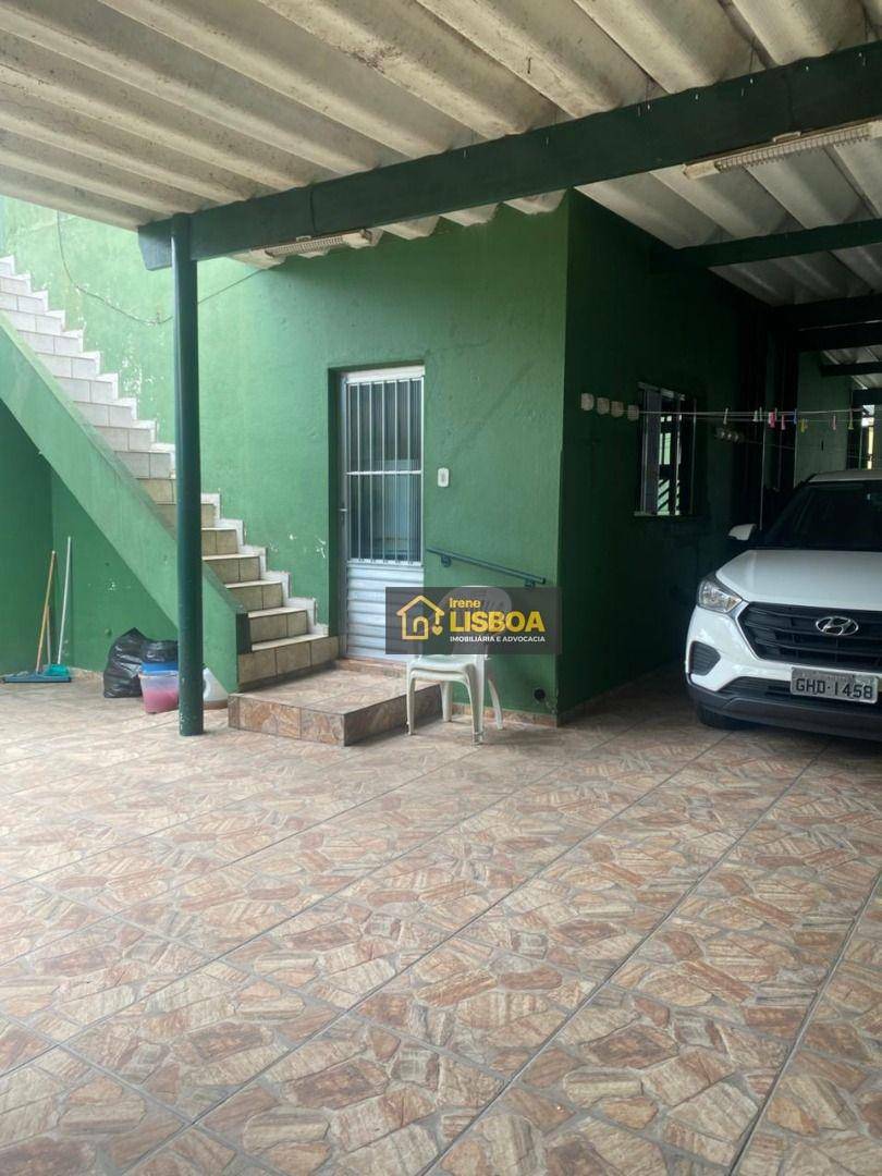 Casa à venda com 3 quartos, 200m² - Foto 2