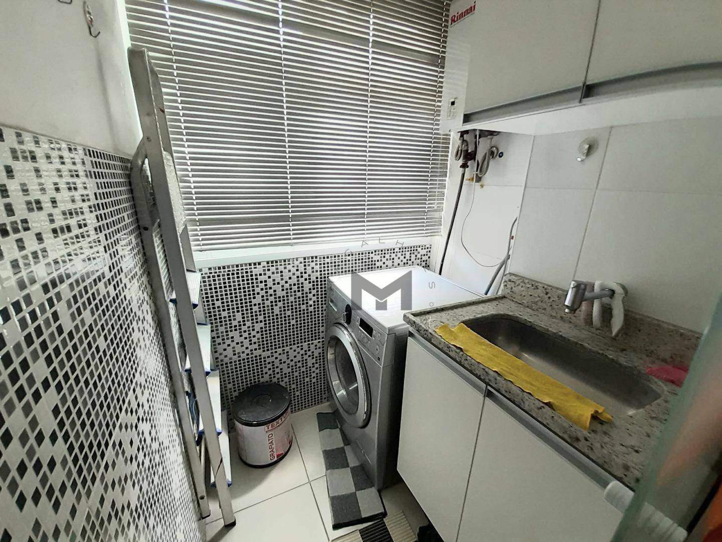Apartamento à venda com 2 quartos, 60m² - Foto 19