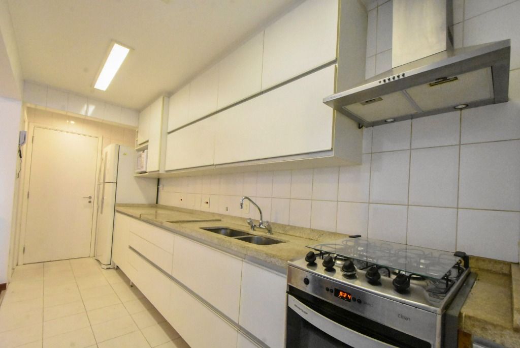 Apartamento à venda com 2 quartos, 106m² - Foto 5