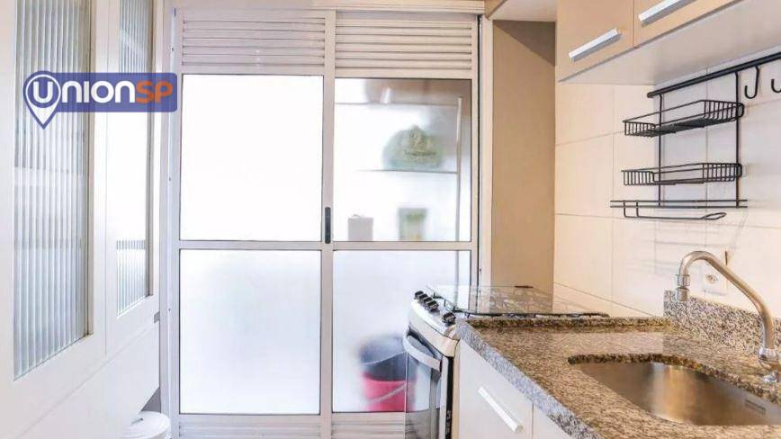 Apartamento à venda com 2 quartos, 57m² - Foto 13