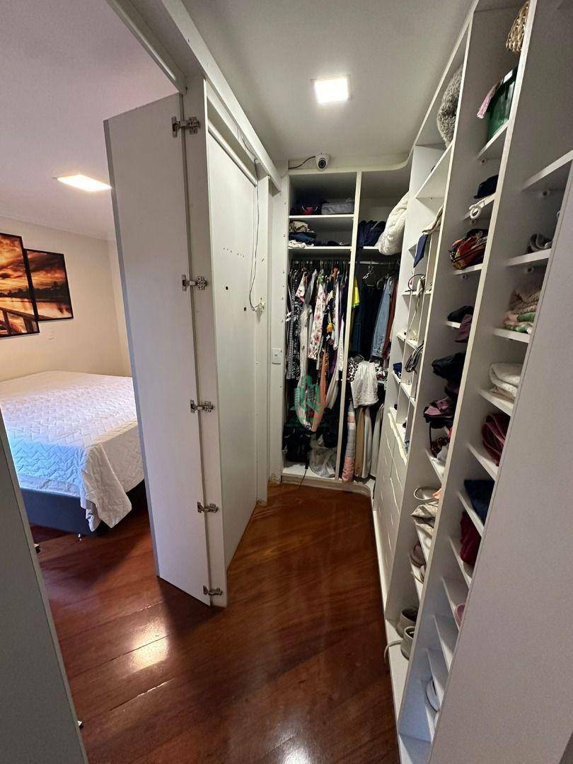 Apartamento à venda com 3 quartos, 170m² - Foto 10