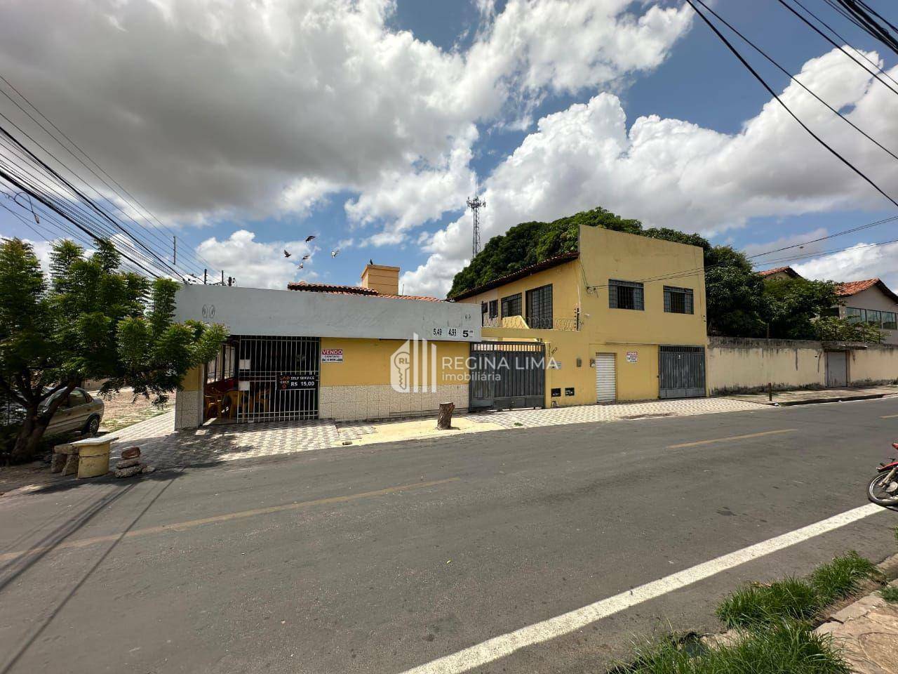 Casa de Condomínio à venda com 5 quartos, 400m² - Foto 1