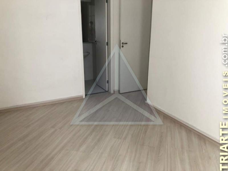 Apartamento à venda com 2 quartos, 60m² - Foto 4