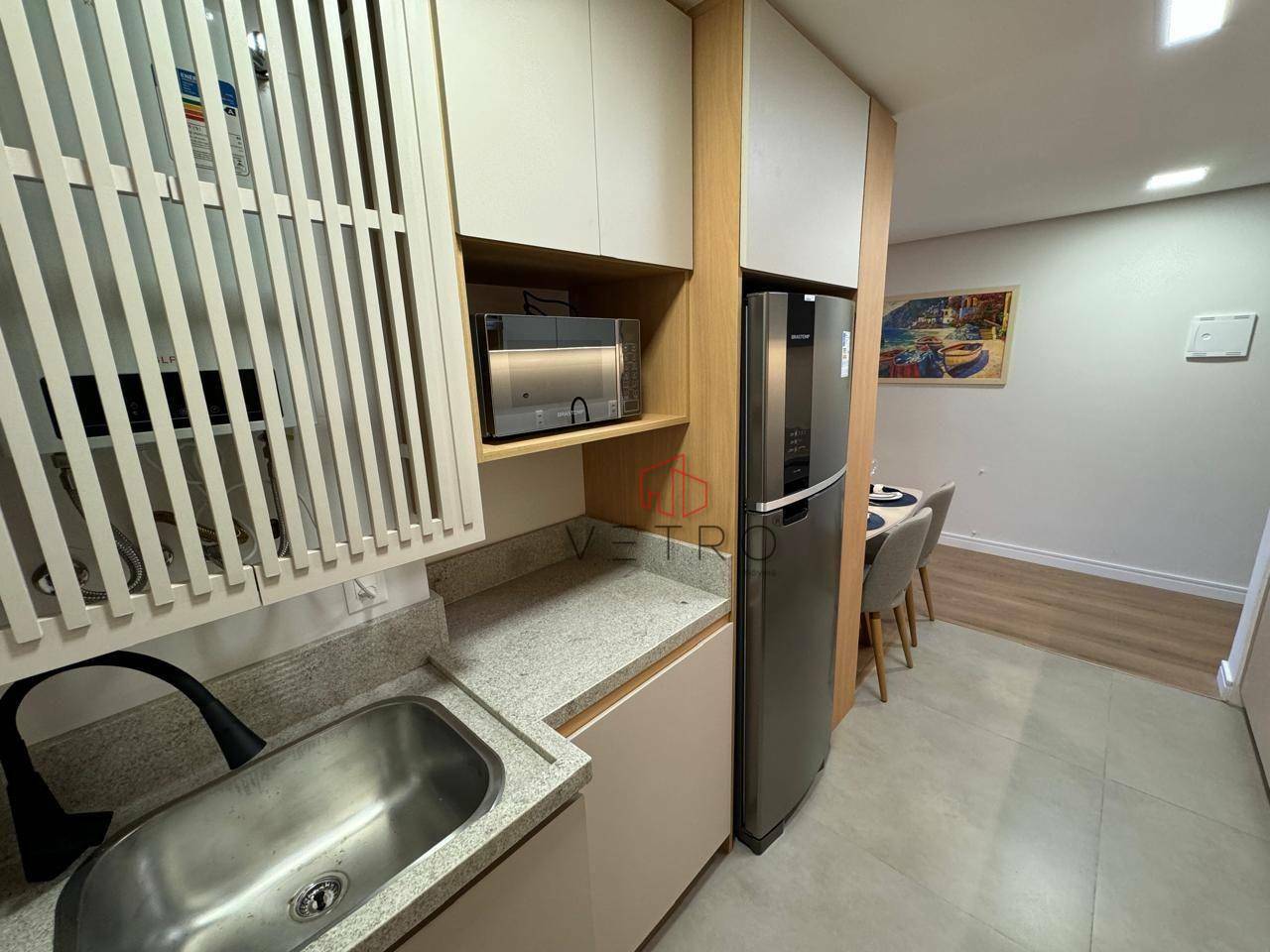 Apartamento à venda com 2 quartos, 67m² - Foto 5