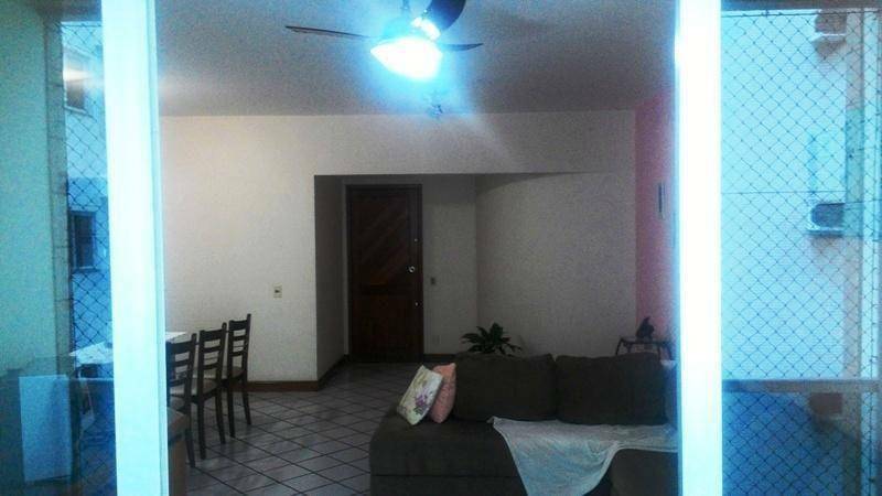 Apartamento à venda com 4 quartos, 150m² - Foto 1