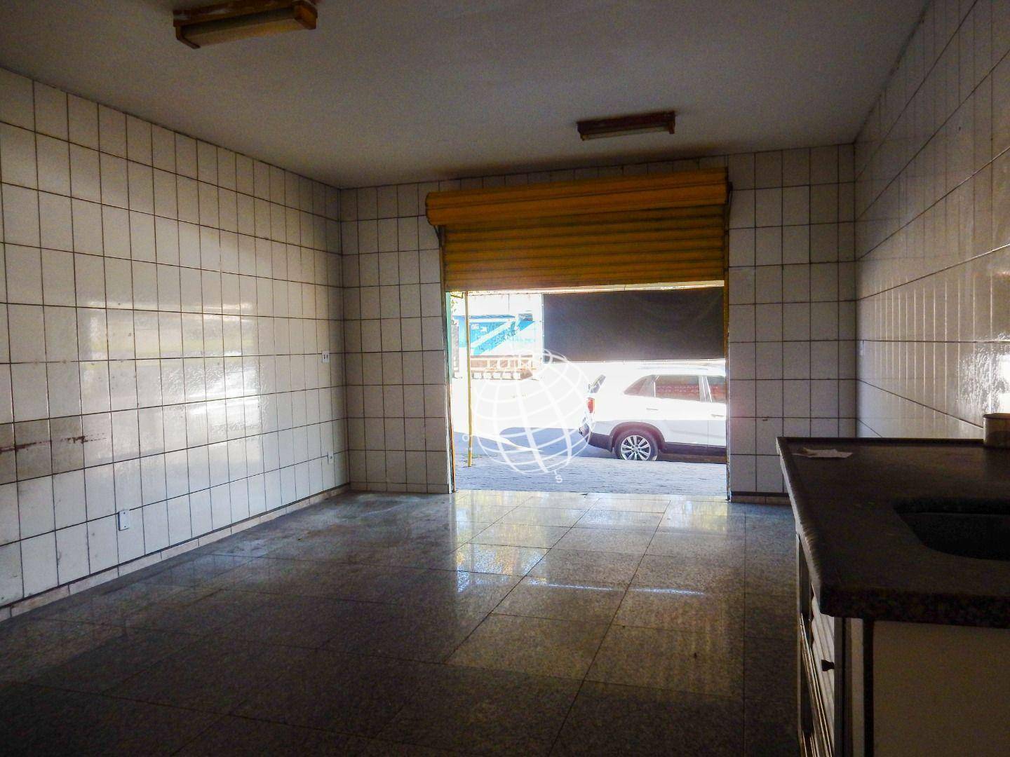 Loja-Salão para alugar, 243m² - Foto 5