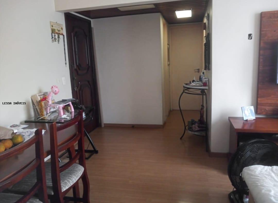 Apartamento à venda com 2 quartos, 52m² - Foto 6