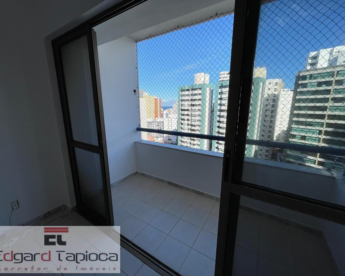 Apartamento à venda com 1 quarto, 45m² - Foto 3