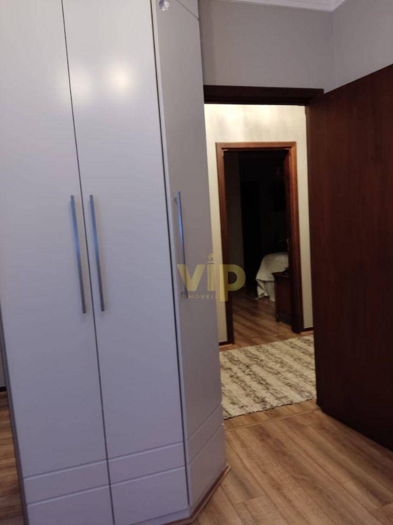 Apartamento à venda com 3 quartos, 179m² - Foto 15