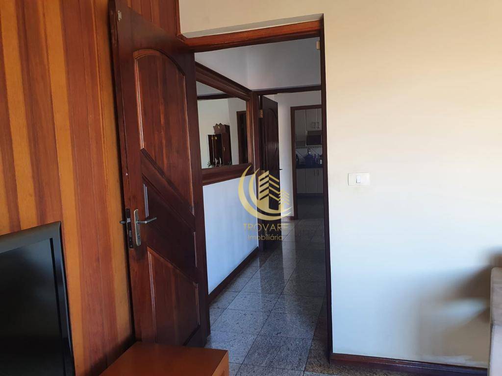 Sobrado à venda com 3 quartos, 237m² - Foto 13