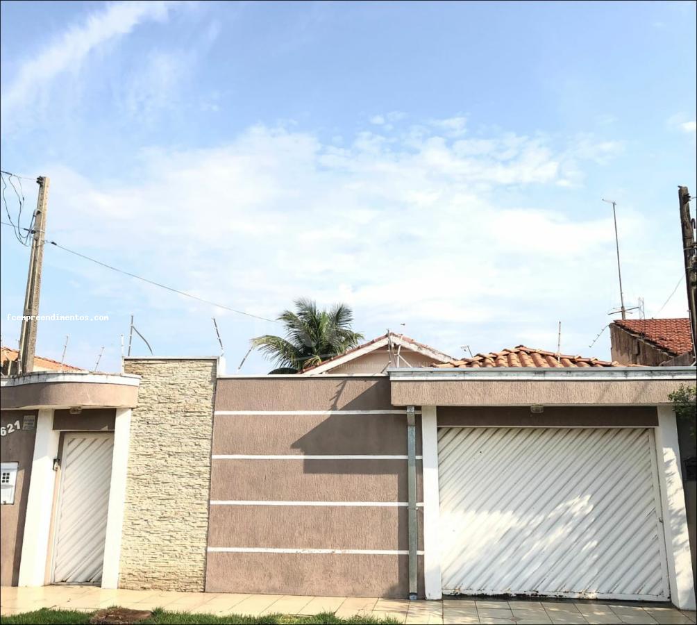 Casa à venda com 3 quartos, 265m² - Foto 4