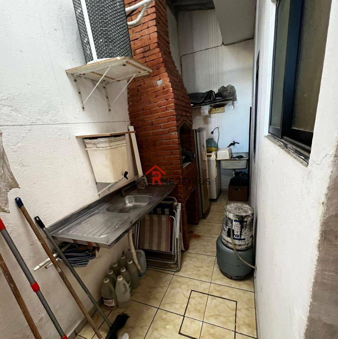 Casa à venda com 1 quarto, 31m² - Foto 10