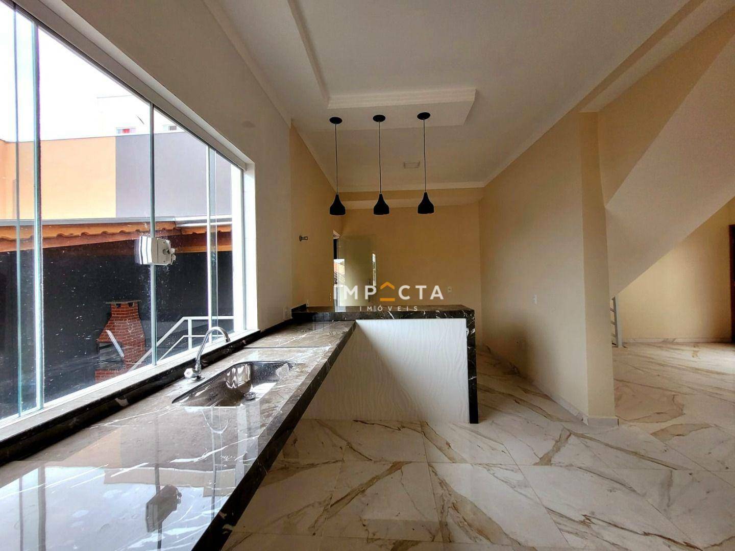 Casa à venda com 3 quartos, 119m² - Foto 4