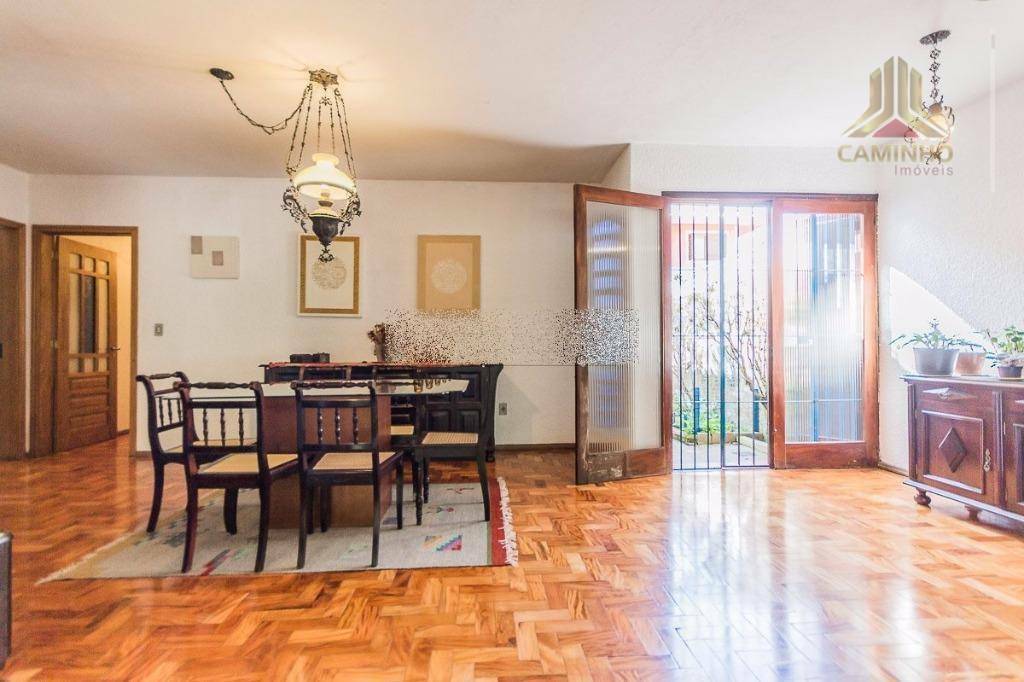 Casa à venda com 3 quartos, 250m² - Foto 7