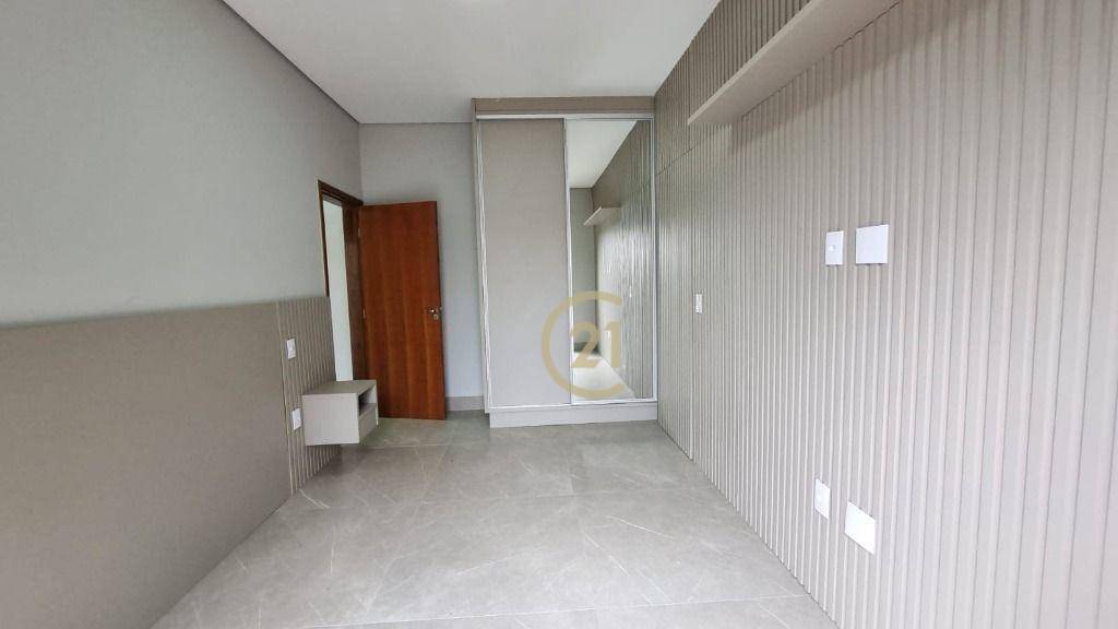 Casa de Condomínio à venda com 3 quartos, 177m² - Foto 13