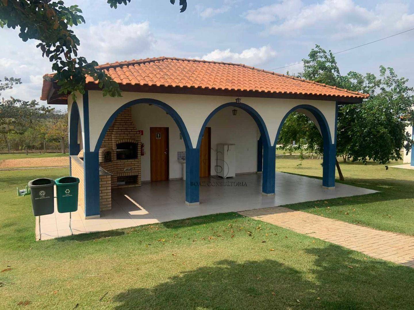 Casa de Condomínio à venda com 3 quartos, 97m² - Foto 2