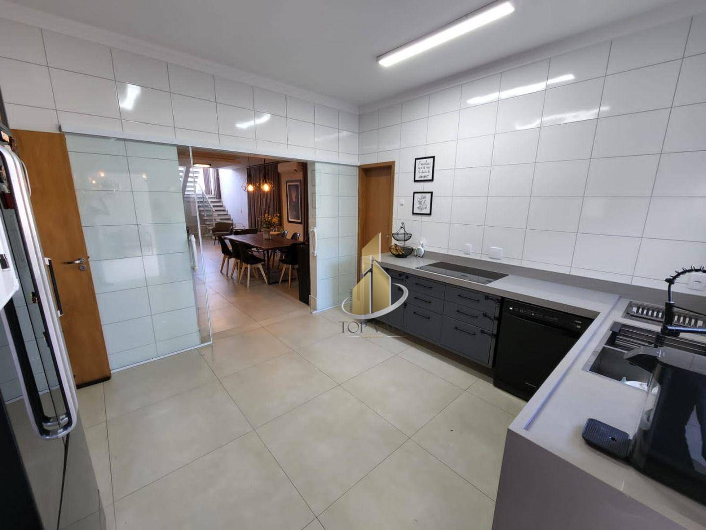 Sobrado à venda com 4 quartos, 285m² - Foto 5