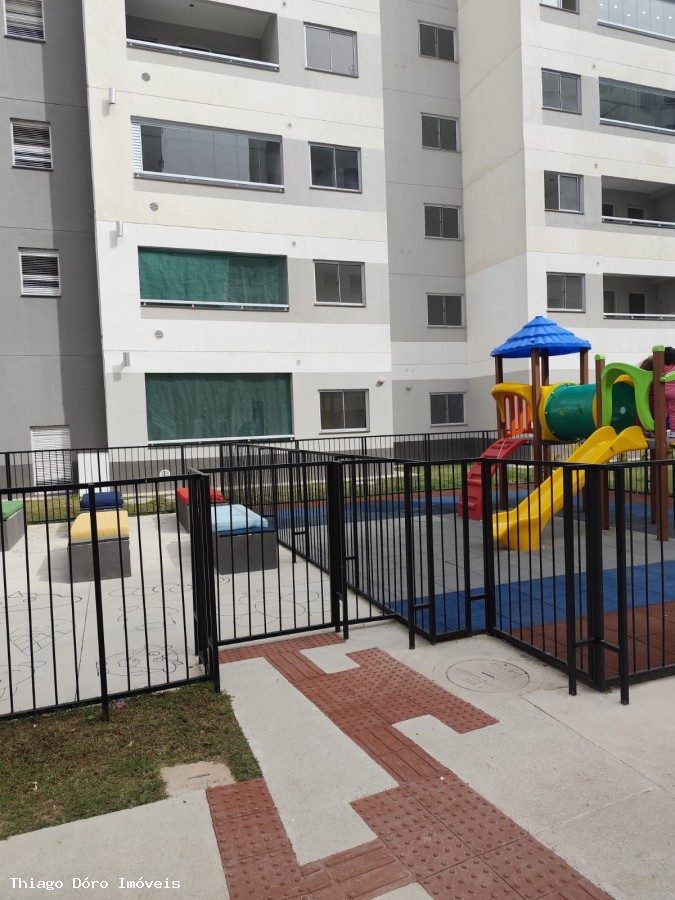 Apartamento à venda com 2 quartos, 41m² - Foto 15