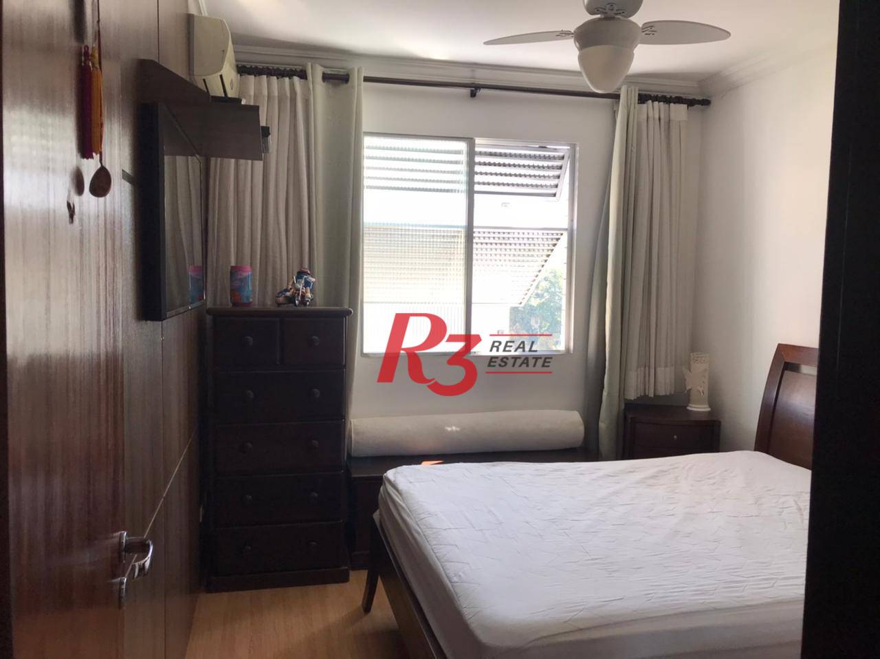 Apartamento à venda com 2 quartos, 100m² - Foto 9