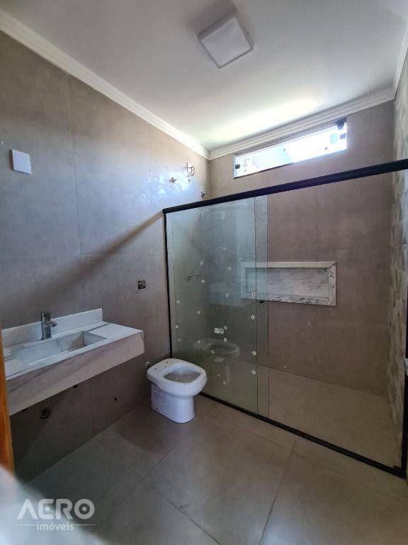 Casa de Condomínio à venda com 3 quartos, 230m² - Foto 13