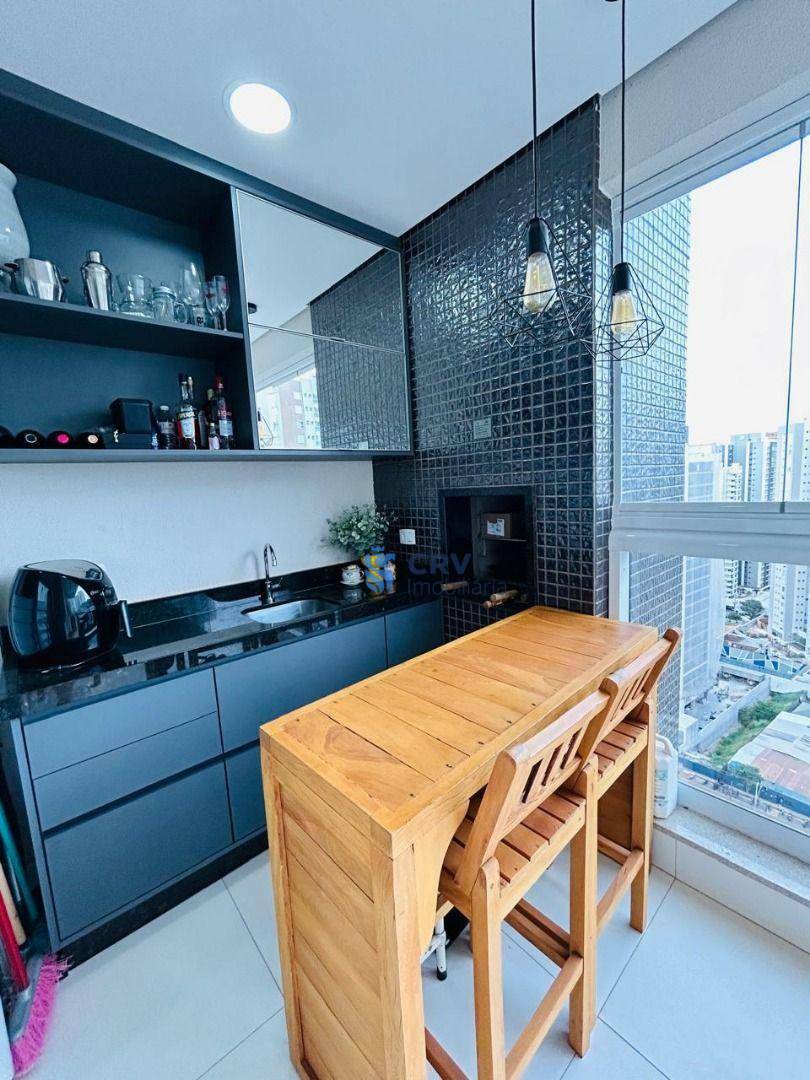 Apartamento à venda com 2 quartos, 75m² - Foto 8