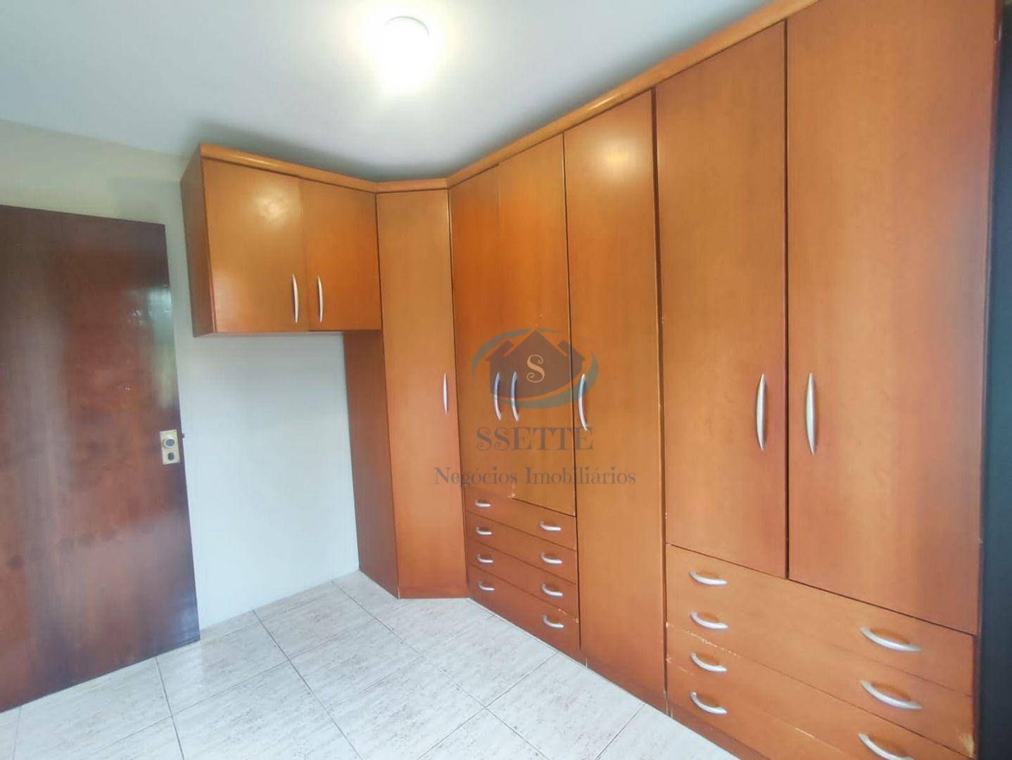 Apartamento para alugar com 2 quartos, 55m² - Foto 9