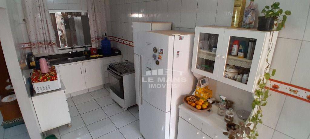 Casa à venda com 3 quartos, 115m² - Foto 5