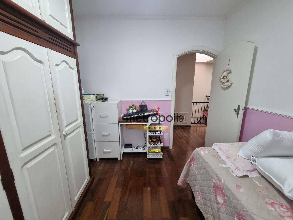 Sobrado à venda com 3 quartos, 225m² - Foto 29