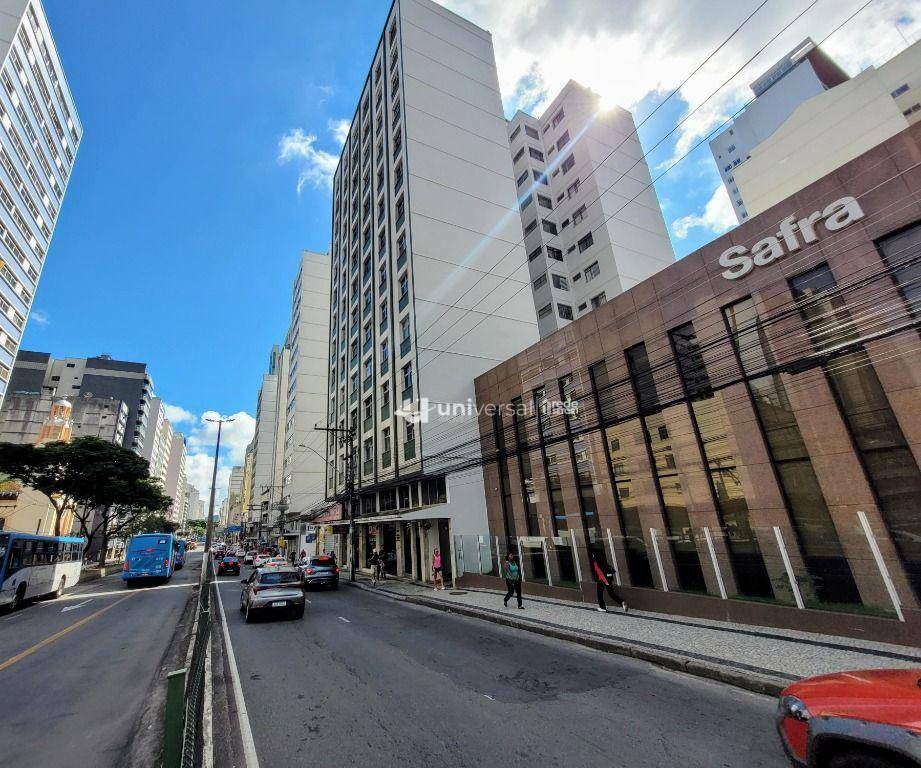 Apartamento à venda com 3 quartos, 118m² - Foto 2
