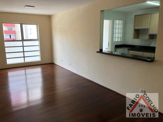 Apartamento à venda com 2 quartos, 83m² - Foto 3