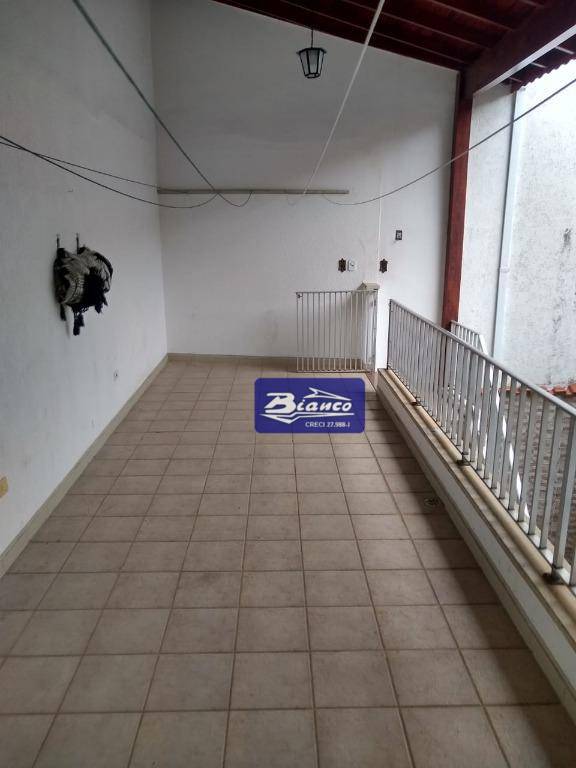 Sobrado à venda com 4 quartos, 240m² - Foto 28