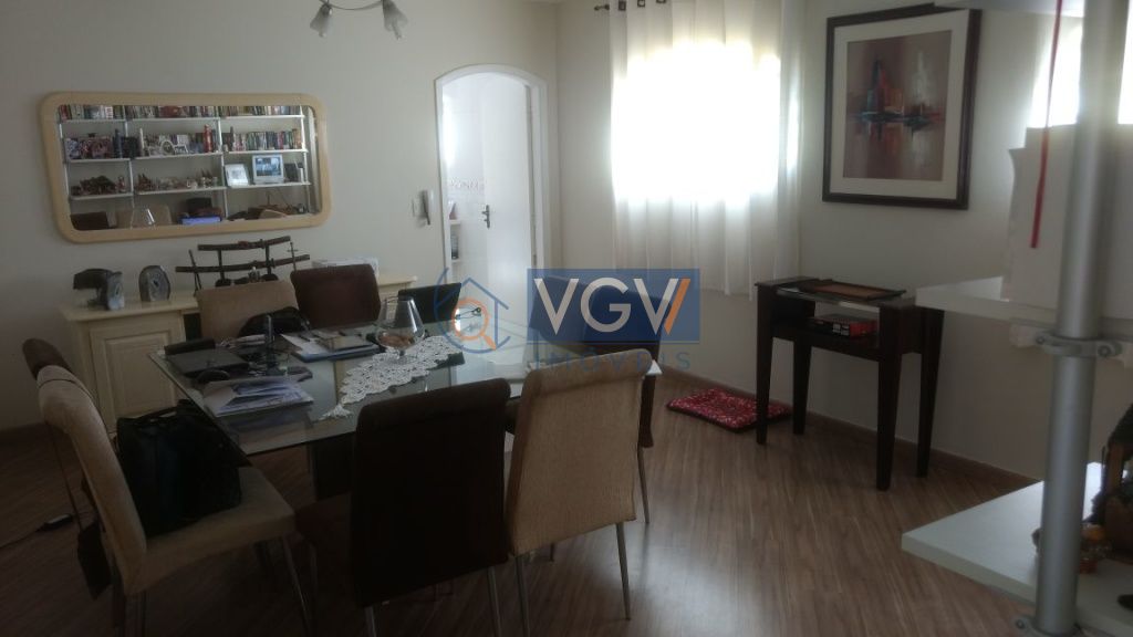 Casa à venda com 3 quartos, 290m² - Foto 13