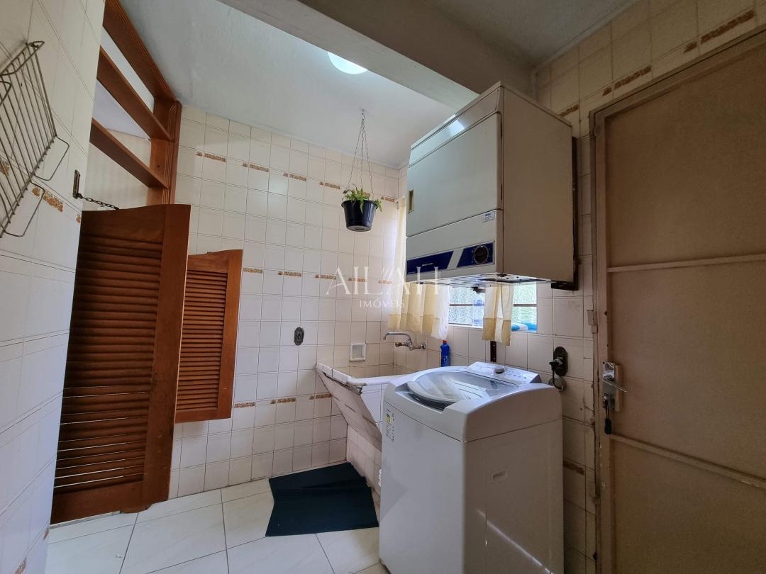 Casa à venda com 4 quartos, 216m² - Foto 15