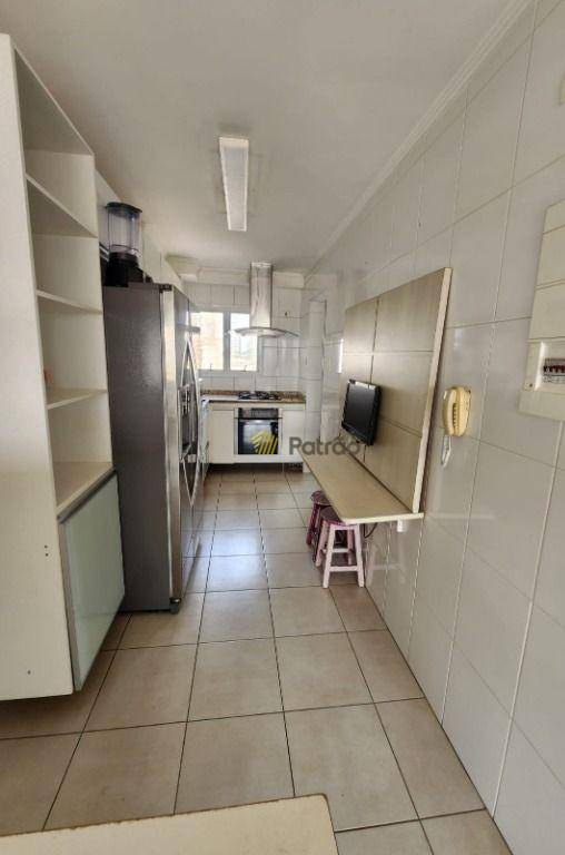 Apartamento à venda com 3 quartos, 106m² - Foto 37