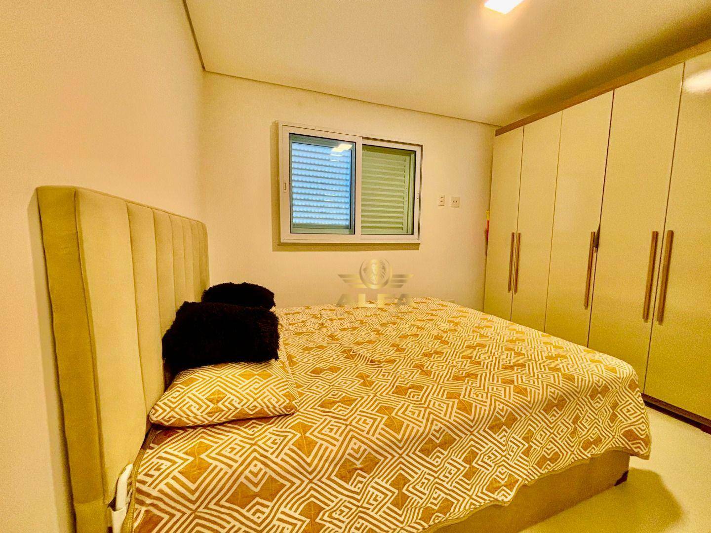 Apartamento à venda com 2 quartos, 80m² - Foto 9