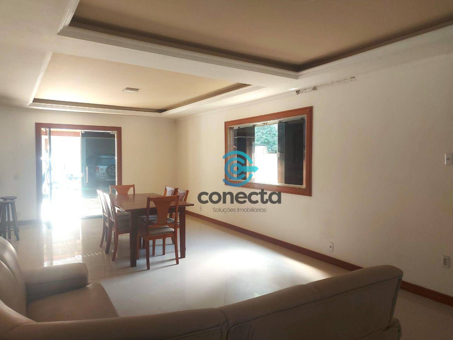 Casa à venda e aluguel com 3 quartos, 250m² - Foto 5