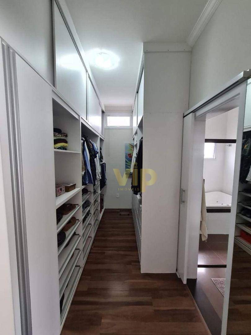 Casa à venda com 3 quartos, 250m² - Foto 9