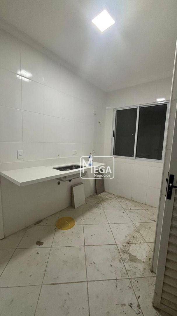 Casa de Condomínio para alugar com 2 quartos, 60m² - Foto 11