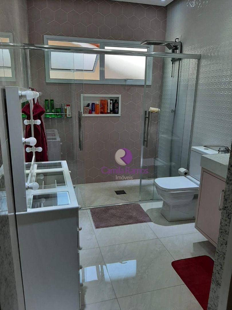 Sobrado à venda e aluguel com 3 quartos, 200m² - Foto 34