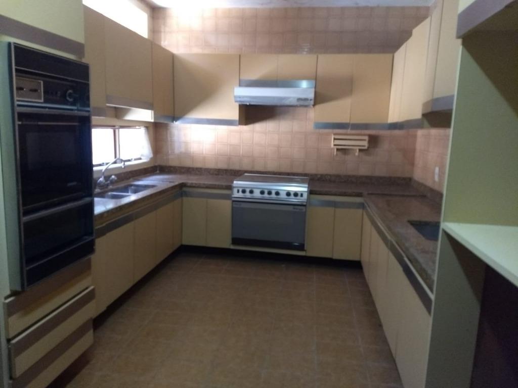 Sobrado à venda com 5 quartos, 800m² - Foto 22