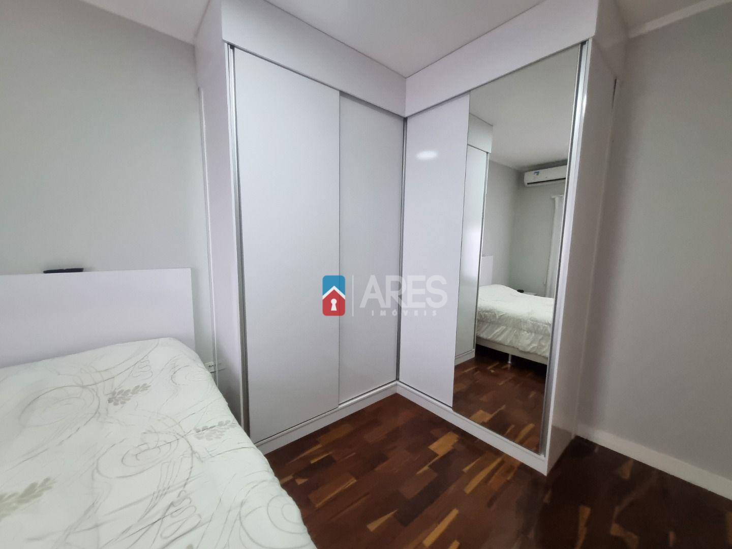 Casa à venda com 3 quartos, 209m² - Foto 19