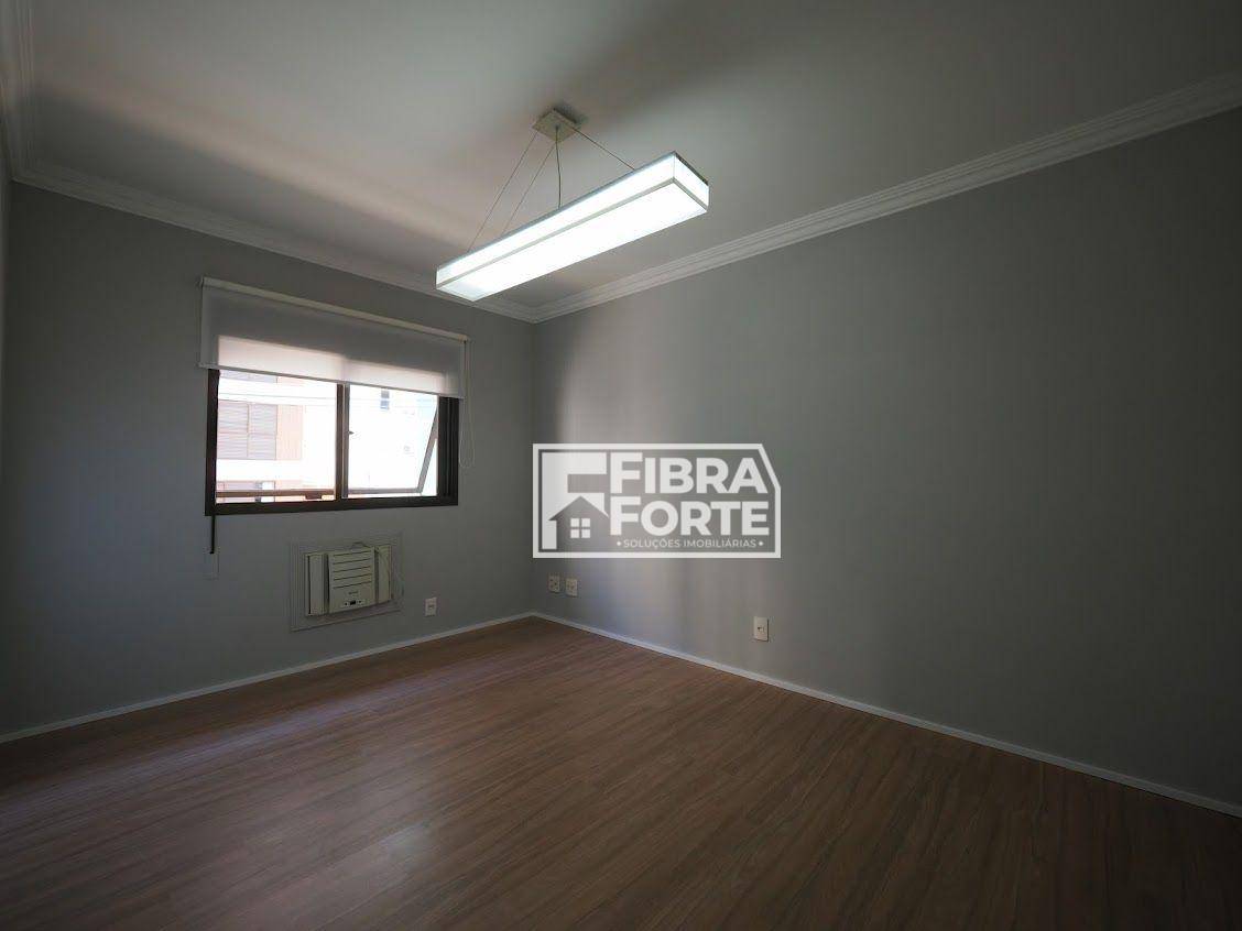 Apartamento à venda com 4 quartos, 226m² - Foto 26