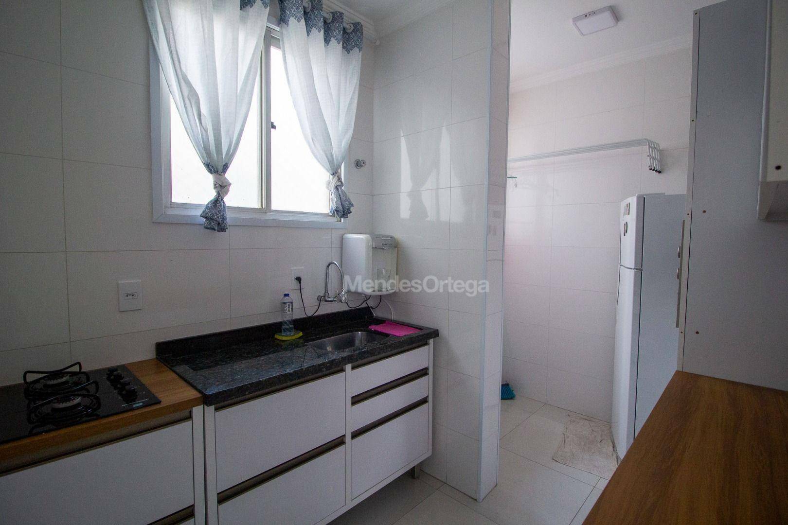 Apartamento para alugar com 3 quartos, 70m² - Foto 15