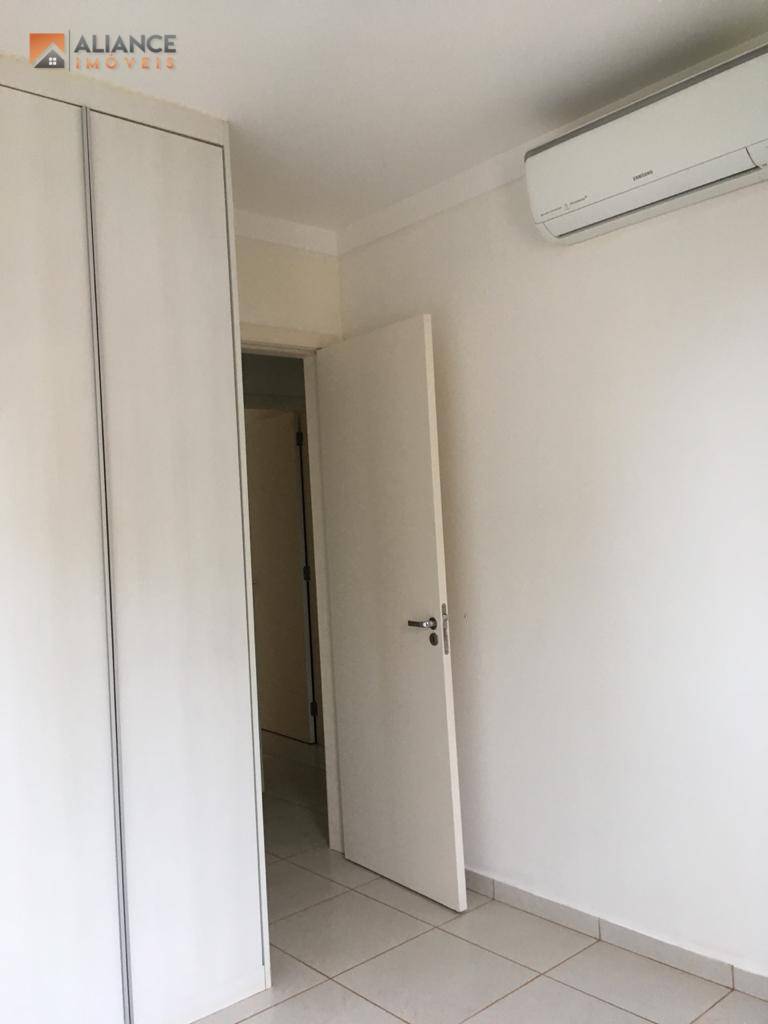 Apartamento à venda com 3 quartos, 97m² - Foto 15