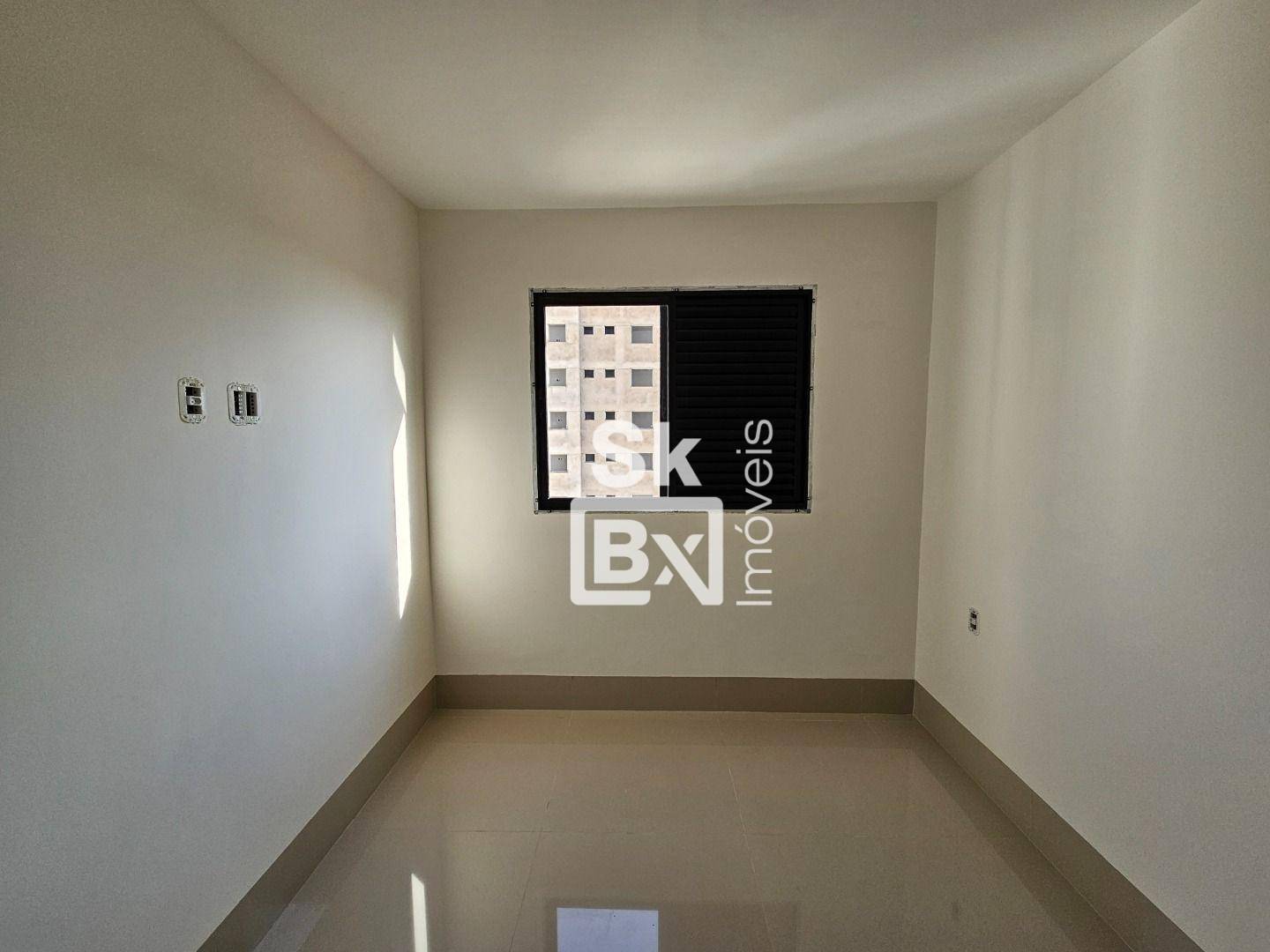 Apartamento à venda com 3 quartos, 109m² - Foto 22