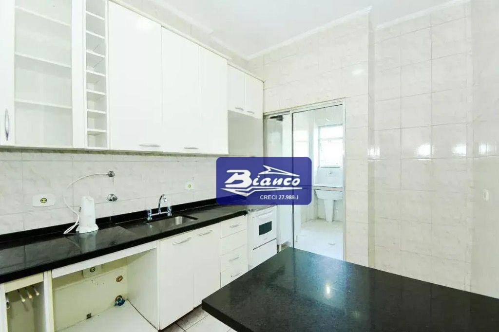 Apartamento à venda com 3 quartos, 80m² - Foto 32